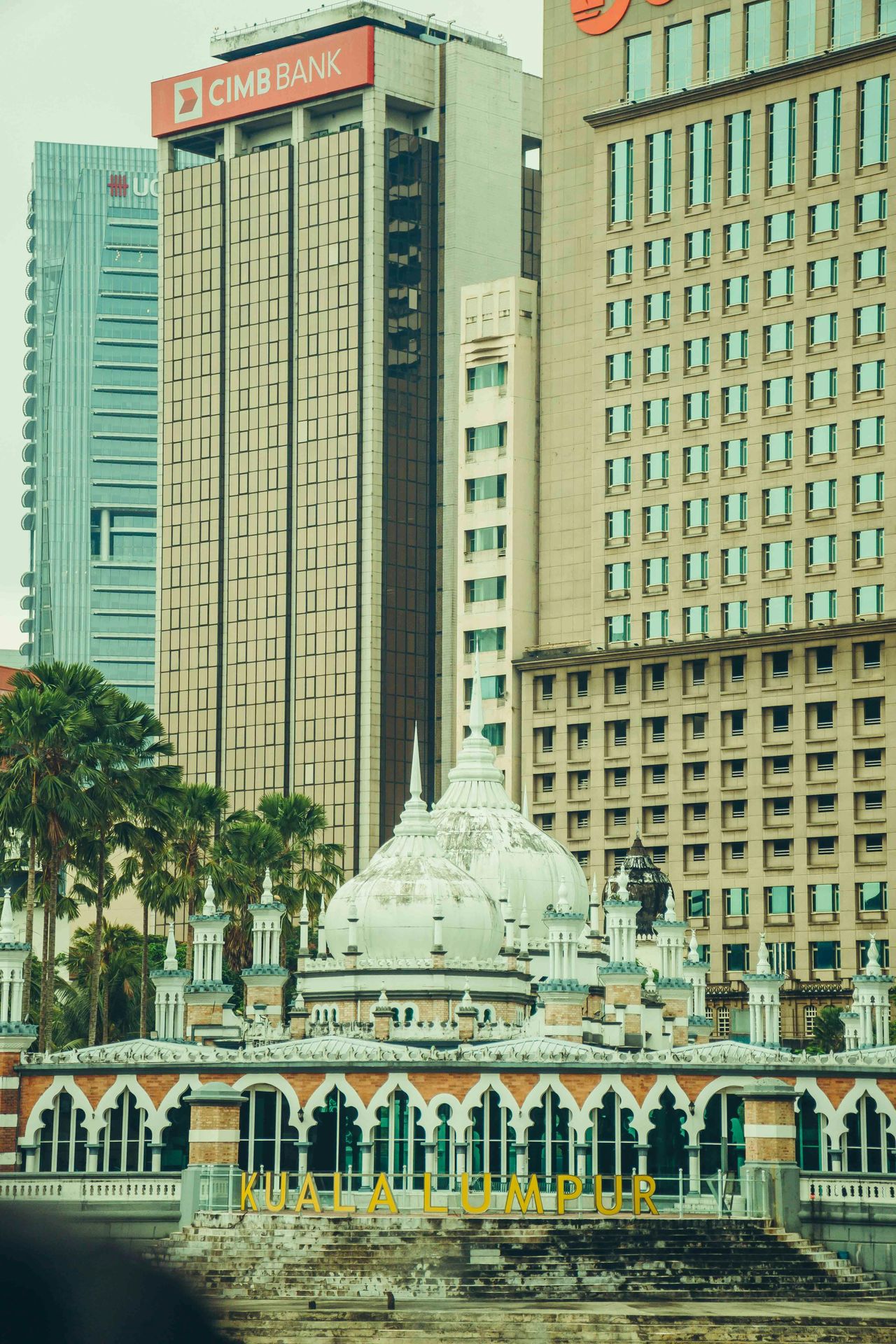 Stunning view of entity["point_of_interest","Jamek Mosque","kuala lumpur landmark
